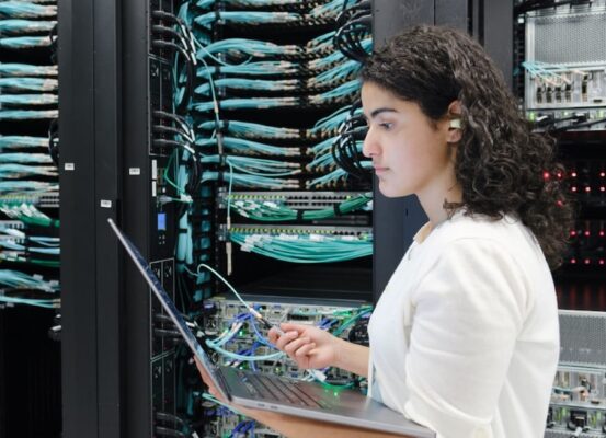 IT woman on laptop